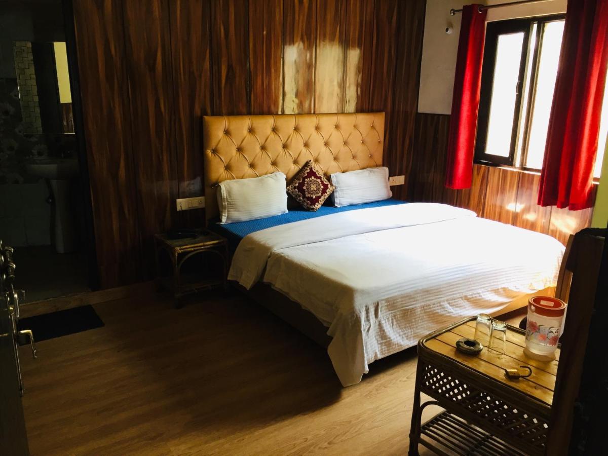 Hotel Prem G, Масурі Екстер'єр фото